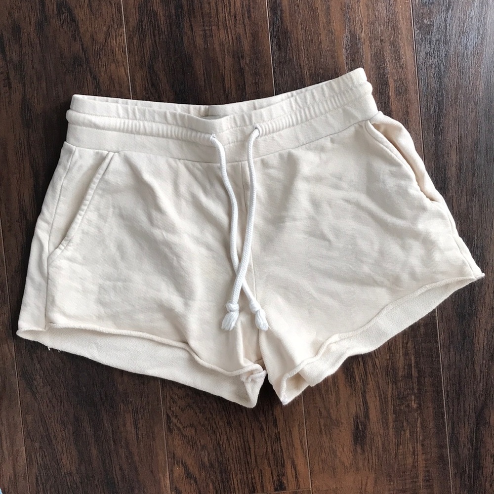 Mate the label shorts